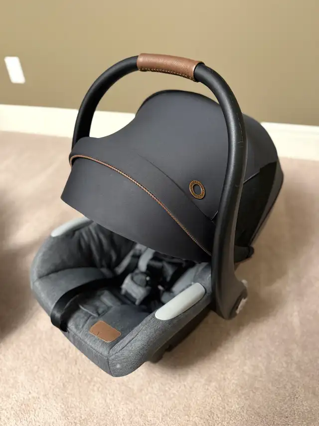 Maxi Cosi Mico Luxe+ Car Seat in Strollers, Carriers & Car Seats in Edmonton - Image 2