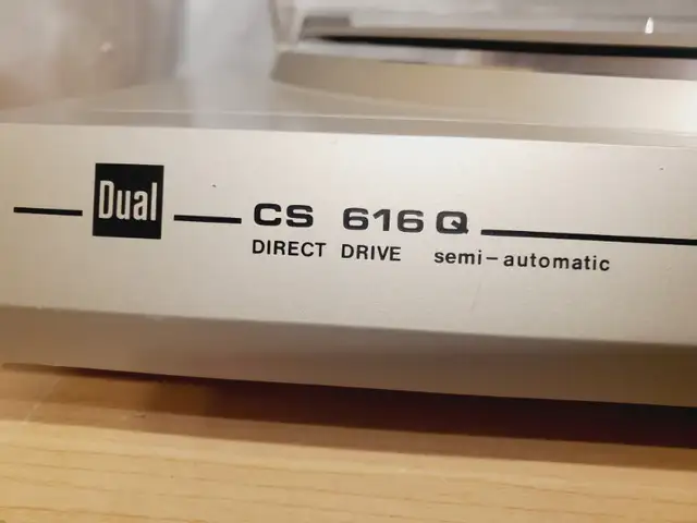 Vintage Dual  Turntable Model CS616Q in Stereo Systems & Home Theatre in Mississauga / Peel Region - Image 3