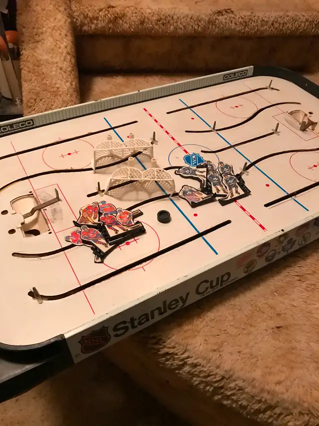 WINNIPEG TABLE HOCKEY LEAGUE  [1971] in Sports Teams in Winnipeg - Image 9