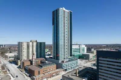 2 Bed 2 Bath Condo on 29th Floor in Downtown Kitchener