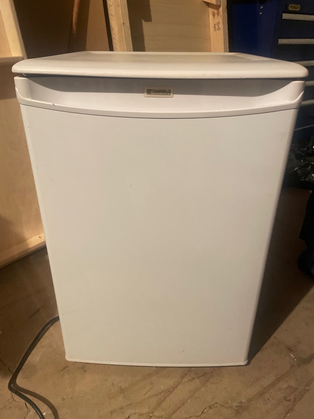 Bar fridge Refrigerators St. Catharines Kijiji