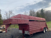 24ft gooseneck horse/livestock trailer