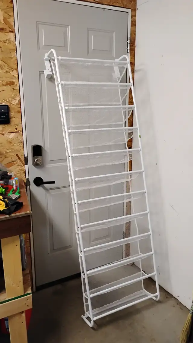 Shoe Rack in Storage & Organization in Saskatoon - Image 2