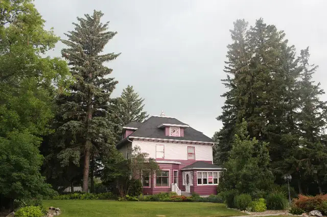 House for Sale - 910 Boyle Street, Indian Head