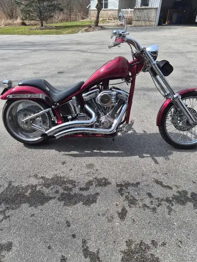 Great condition Runs great no leaks or smoke Lots of Chrome Lowered Le Pera seat 110 rev tech motor...