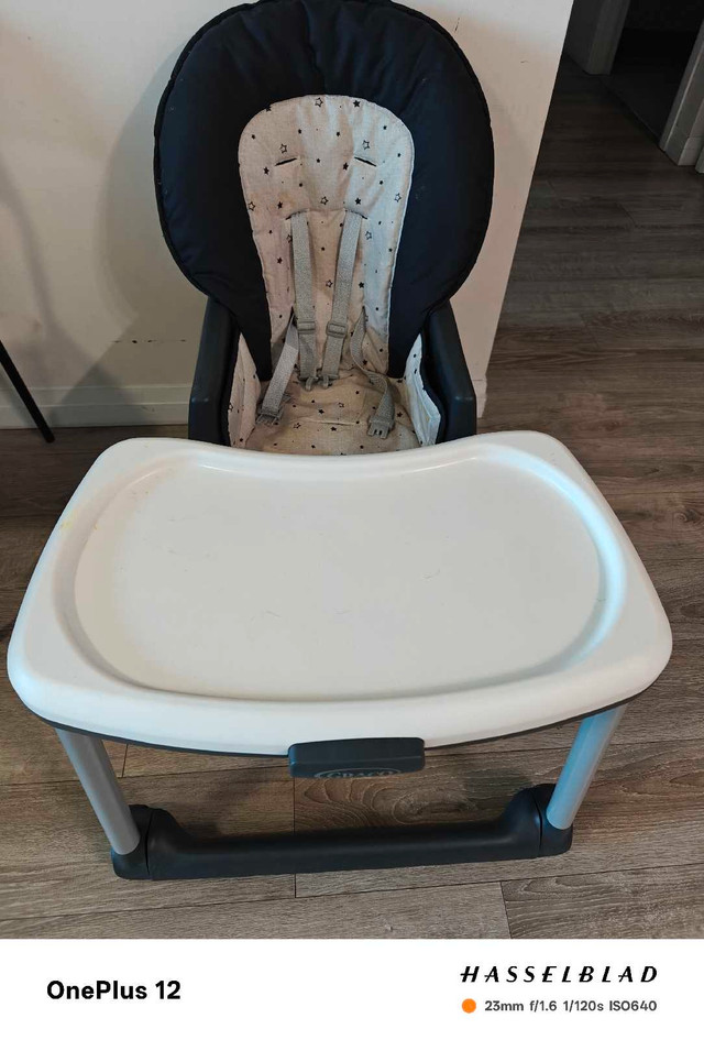 Graco 6 in 1 highchair in Feeding & High Chairs in City of Toronto - Image 2