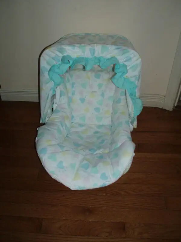 Baby Carrier Rocker Seat  / Caboose All Season Pad ( new) in Strollers, Carriers & Car Seats in City of Toronto - Image 4