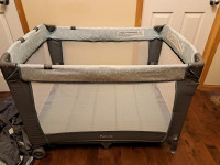 Ingenuity simple and packable playyard for baby