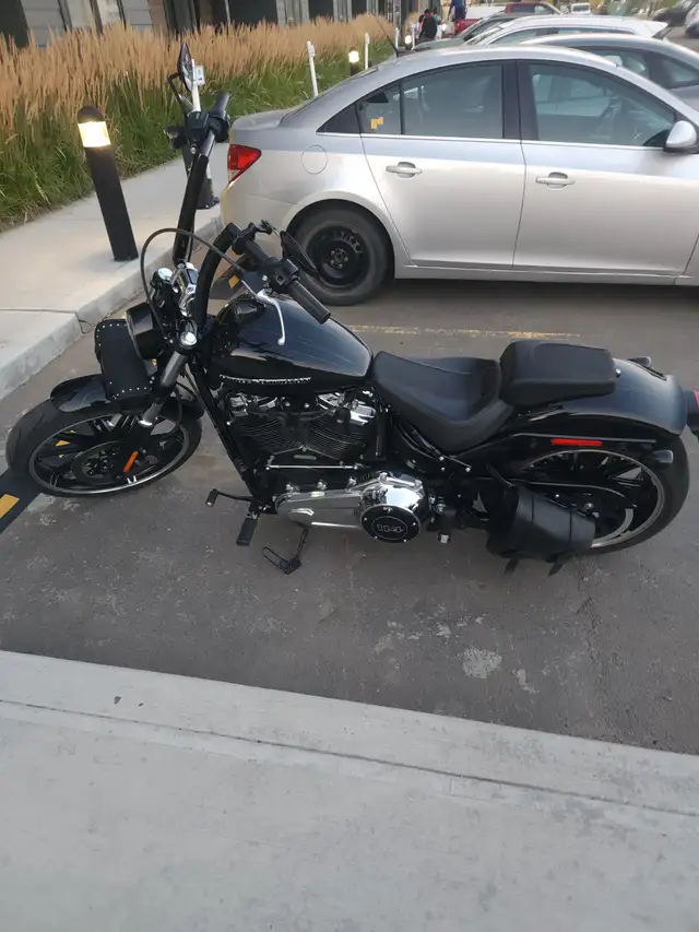 2018 Black Harley Breakout with 114 Engine in Street, Cruisers & Choppers in Edmonton - Image 2
