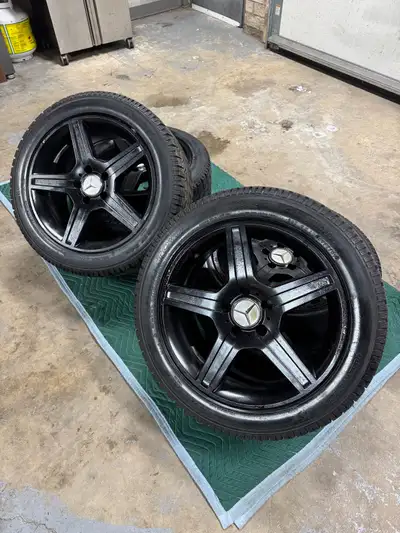 Mercedes Aftermarket C Class 17” Winter Wheels 5x112 66.6 Centre Bore Front 17x8 ET 35 Toyo Observe...