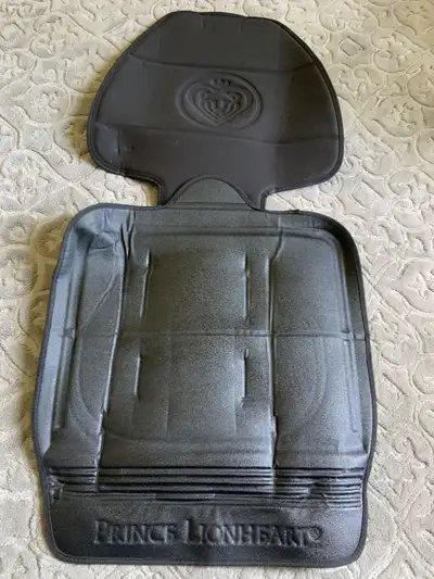 Prince Lionheart Car seat / booster seat protector, View more