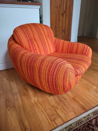 Huber mcm chair original fabric