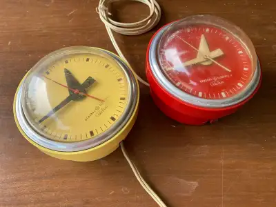 Vintage GE electric clocks - rare timepieces from old times. $30 each or $50 together