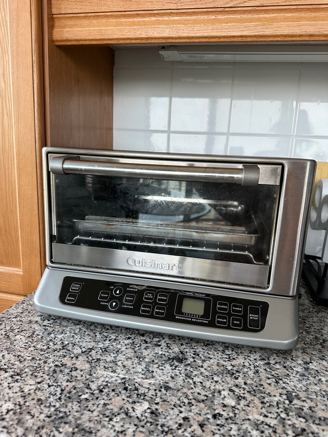  Cuisineart Oven Toaster in Toasters & Toaster Ovens in Mississauga / Peel Region - Image 4