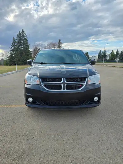 Selling my 2016 Dodge Grand Caravan with 145,000 km. This van has been well maintained and runs smoo...