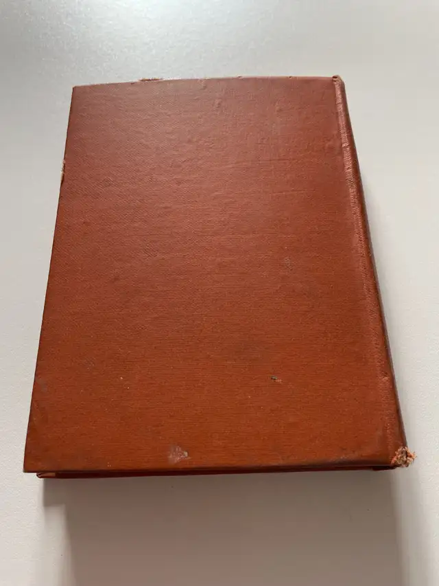 Collin's Pocket Dictionary Pronouncing 230 Illustrations64959974247809121