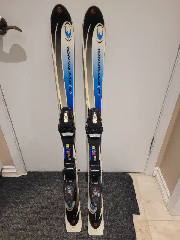 Rossignol Racing Skis 110 cm with Tyrolia adjustable bindings in Ski in Calgary - Image 2