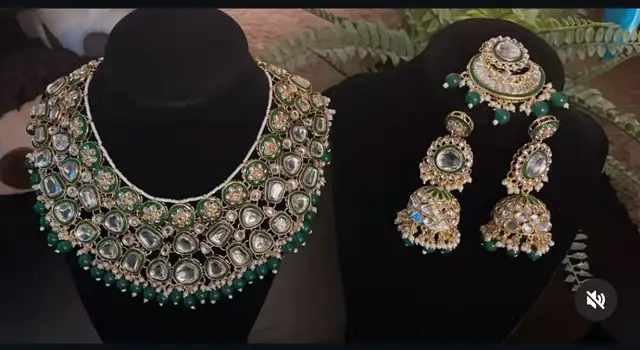 Beautiful Kundan set 62863737297282121