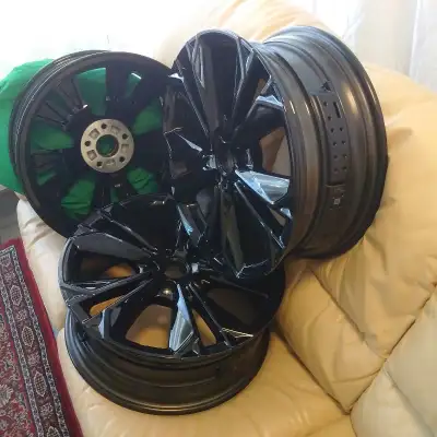 New, unused 19" OEM 2023 & 2024, 2025 Honda CR-V Touring or some Odyssey Black Ed. Rims for sale. $5...