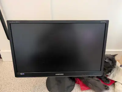 Samsung SyncMaster 2494HM Monitor, View more