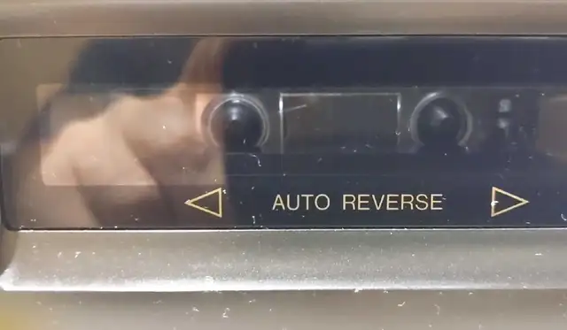 Technics RS-T180 cassette deck in Stereo Systems & Home Theatre in City of Toronto - Image 4