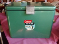 VINTAGE COLEMAN COOLER