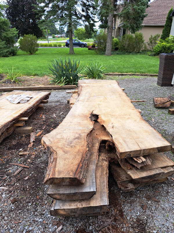 Live edge wood slabs Dining Tables & Sets Hamilton Kijiji