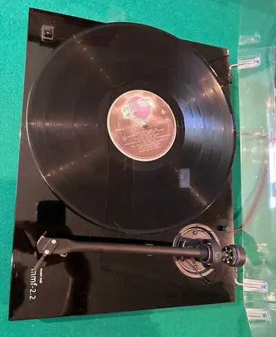 Music Hall MMF-2.2. audiophile turntable, View more
