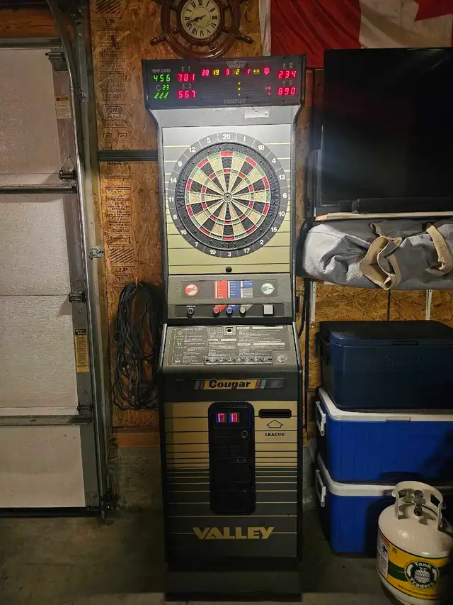 valley electronic dart machine  in Other in Regina - Image 3