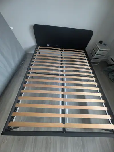 Structure lit + matelas, View more