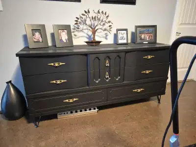 Buffet/Credenza/Dresser, View more