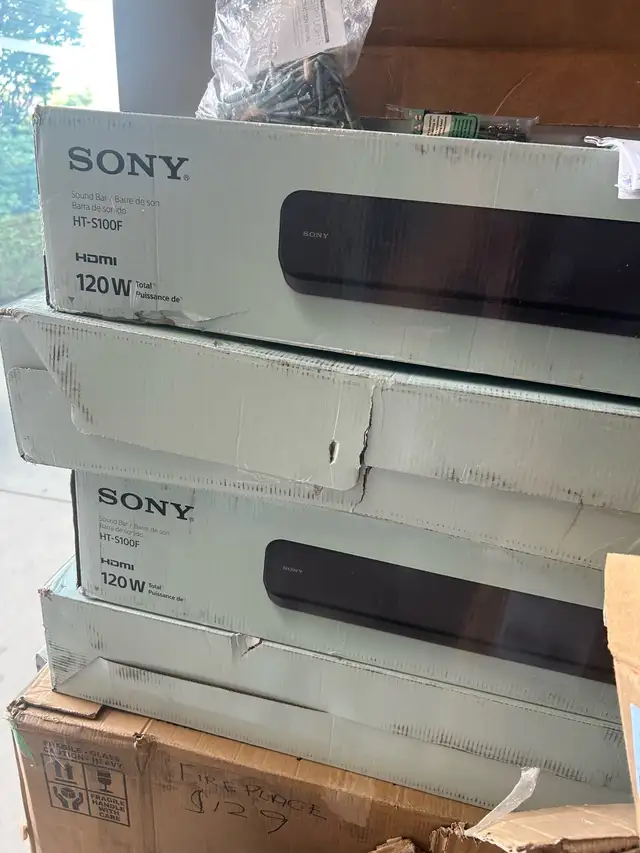 New Sony HT-S100F Soundbar in General Electronics in Mississauga / Peel Region - Image 4
