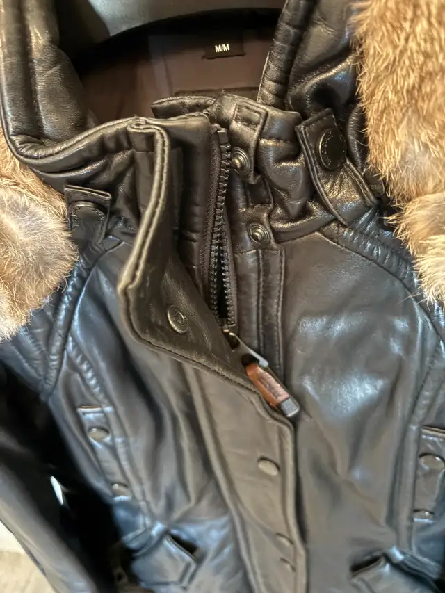 Rudsak leather winter women’s puffer/jacket in Women's - Tops & Outerwear in Markham / York Region - Image 3