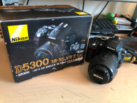 Nikon D5300 24.2 MP DSLR 18-55mm f/3.5-5.6G VR II Lens + Box +