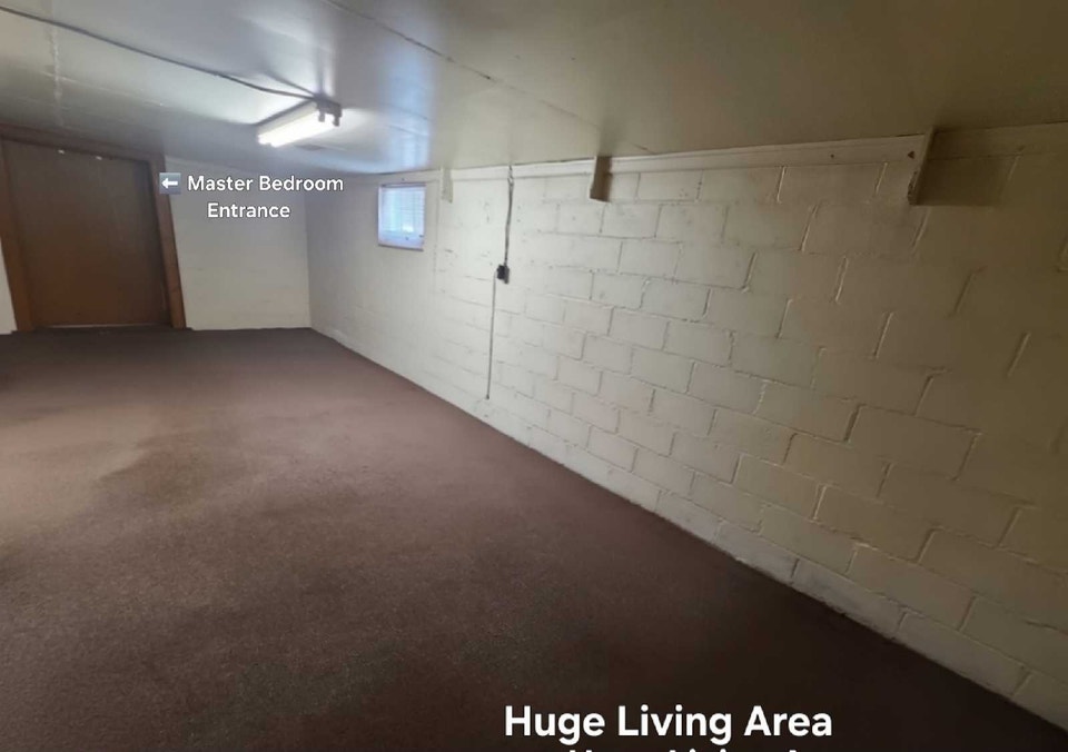 Large Furnished 1-Bedroom Apartment for Rent 2