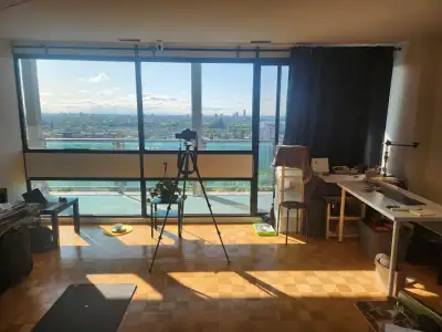 Lease Transfer – Spacious 3 1/2 Apartment with Balcony & All