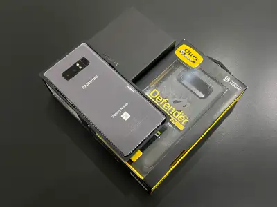 Hello, For sale is a Samsung Galaxy Note 8 64GB Grey SmartPhone. This phone is unlocked and can acti...