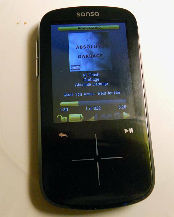 Sandisk Sansa Fuze+ 16 MP3 FLAC Player - new in iPods & MP3s in Mississauga / Peel Region - Image 2