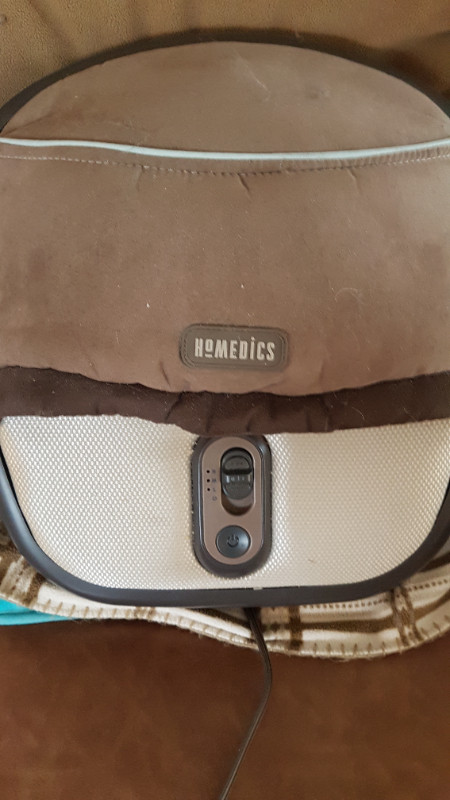Homemedic shiatsu foot massager with heat in Health & Special Needs in Penticton