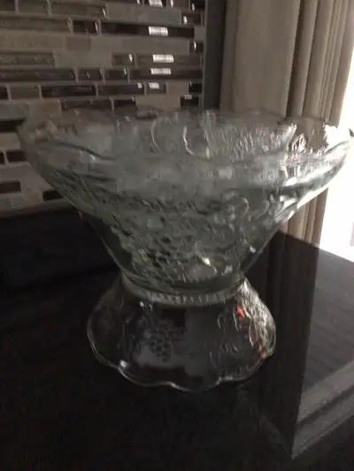 Pressed glass (harvest grape?) Raised design. Great used condition, no chips, cracks etc. Set includ...