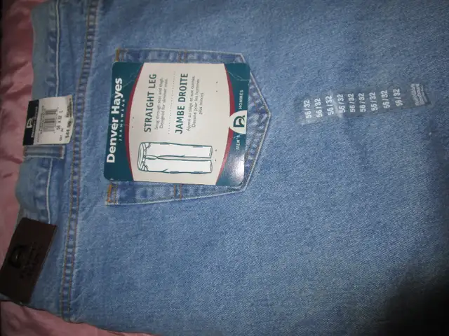 Jeans Denver Hayes neuf avec encore l étiquette de magasin 56 po in Men's in Laval / North Shore - Image 3