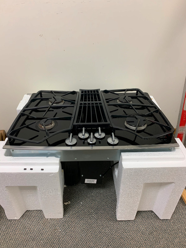Gas cooktop in Stoves, Ovens & Ranges in Peterborough - Image 3