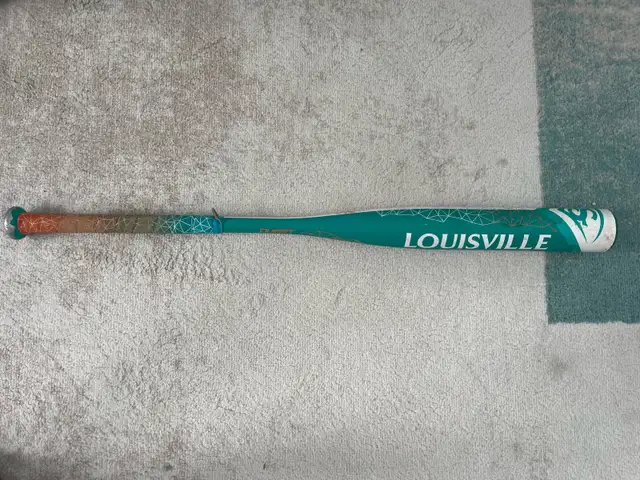 Louisville Quest 30” bat drop 12 in Baseball & Softball in Oakville / Halton Region - Image 3