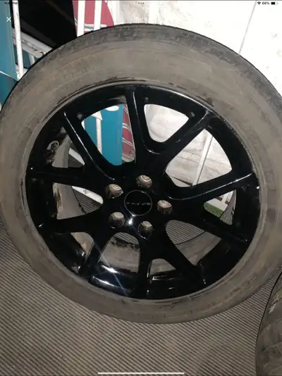 Four -Jantes Dodge Journey - 19” 225/55 R19 99V x4 Rims only tires not good