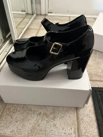 chunky heels, View more