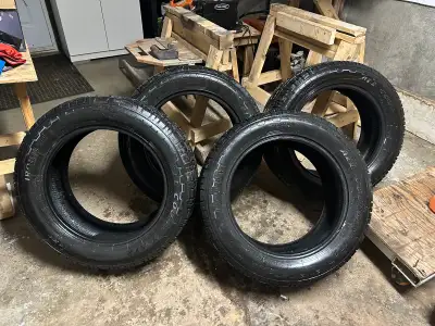 4x 275/55 R20 Ironman All Country AT2 tires DOT 1123 ; 11th week of 2023 Barely any mileage on them.