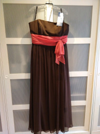 1 NEW - Size 20 - Full Length Dress - Espresso (Retail:$229)