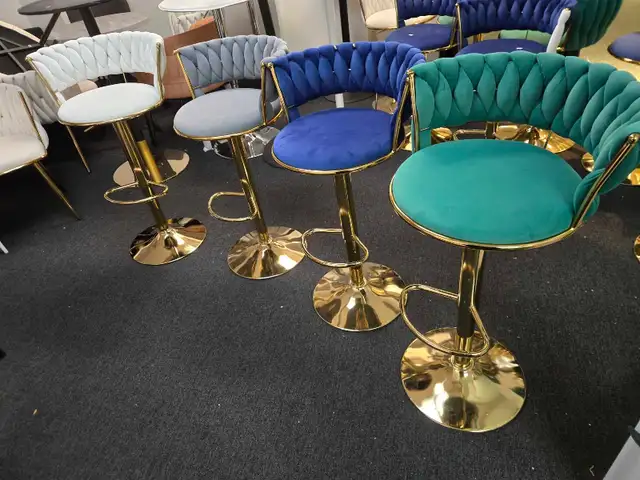 Gold Velvet Bar Stool  in Chairs & Recliners in Markham / York Region - Image 6