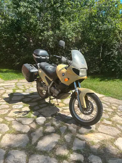 Great reliable bike. In good condition, well maintained, very fun to ride. Great for on road and off...