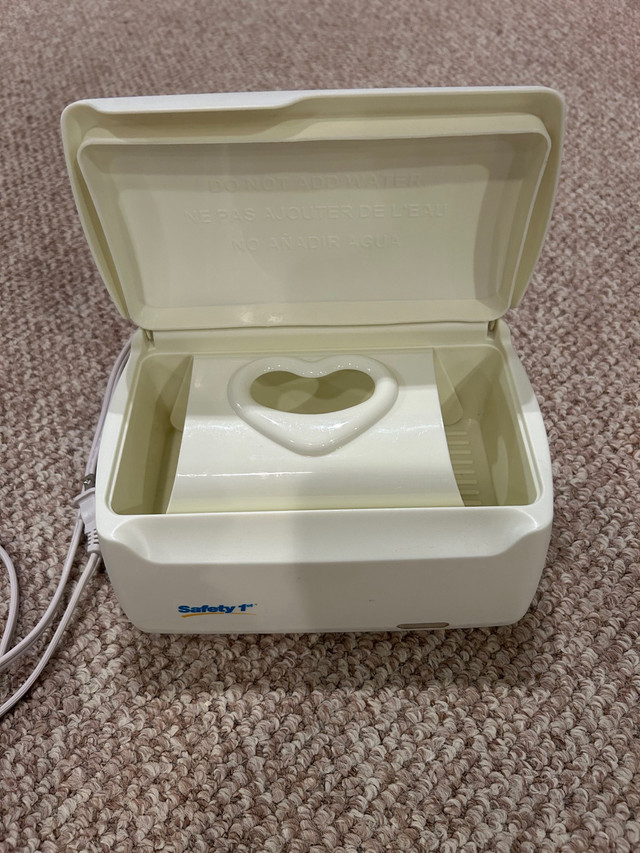 Safety 1st WIPE WARMER in Bathing & Changing in Leamington - Image 3